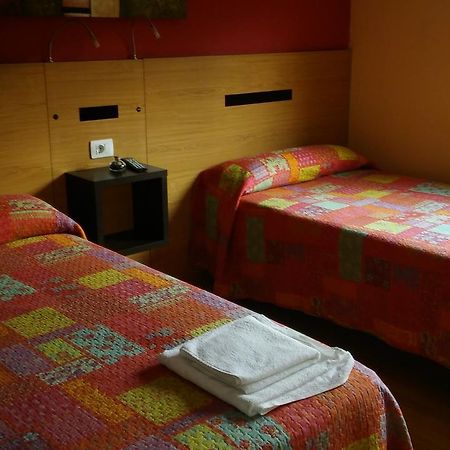Hostal-Meson Vilasante Triacastela Bagian luar foto