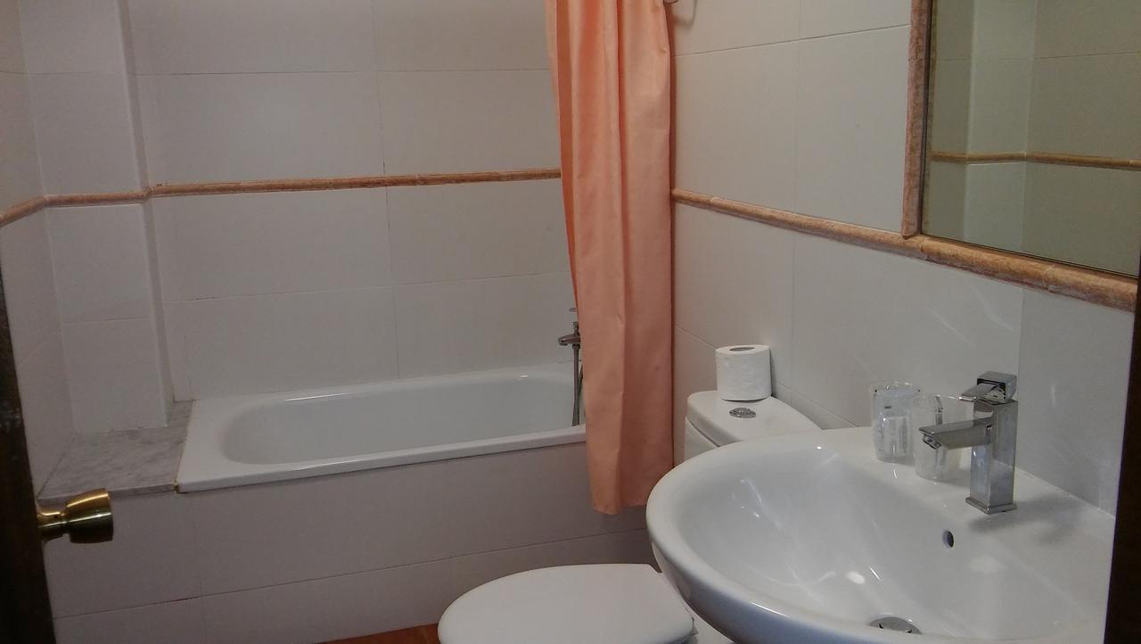 Hostal-Meson Vilasante Triacastela Bagian luar foto