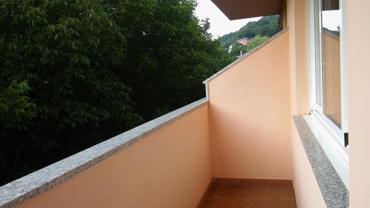 Hostal-Meson Vilasante Triacastela Bagian luar foto