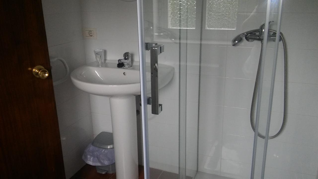Hostal-Meson Vilasante Triacastela Bagian luar foto
