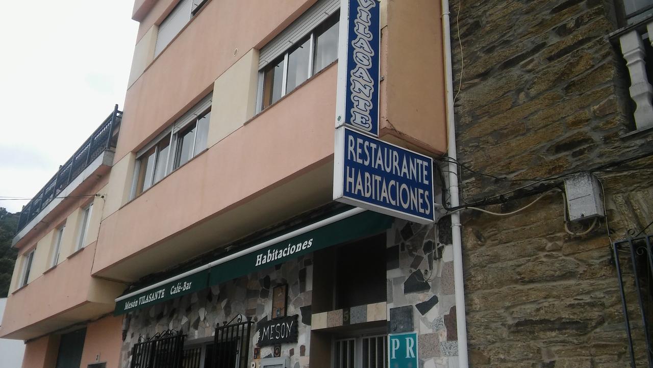 Hostal-Meson Vilasante Triacastela Bagian luar foto