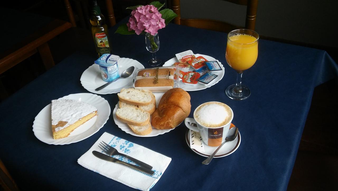 Hostal-Meson Vilasante Triacastela Bagian luar foto